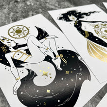 Load image into Gallery viewer, Celestial Foxes Postcard Set
