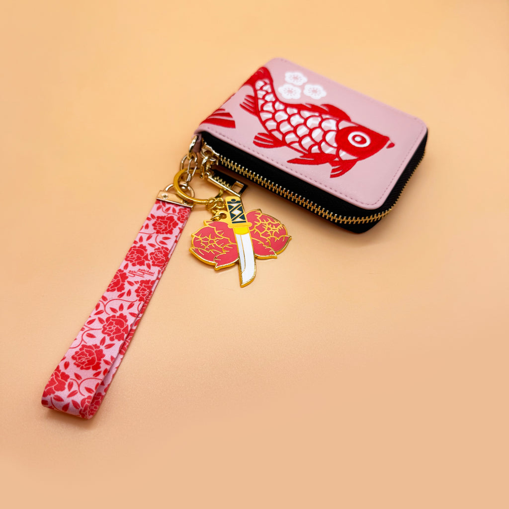 Mix and Match: Wallet + Keychain + Wristlet