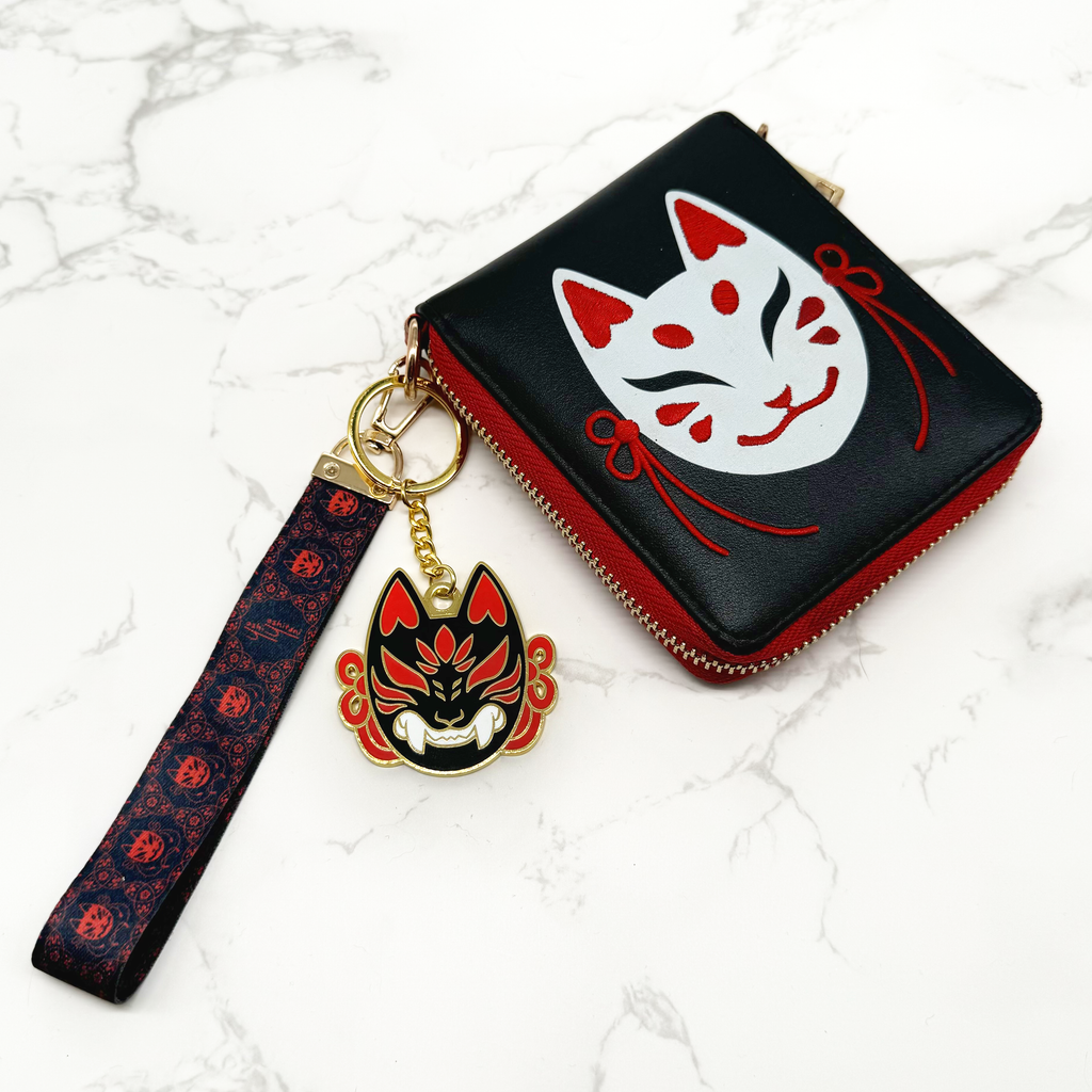 Mix and Match: Wallet + Keychain + Wristlet