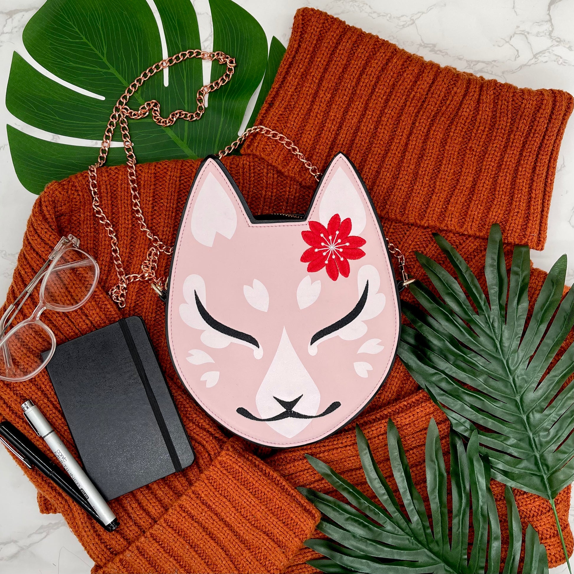 Kitsune Convertible Bag : Pink