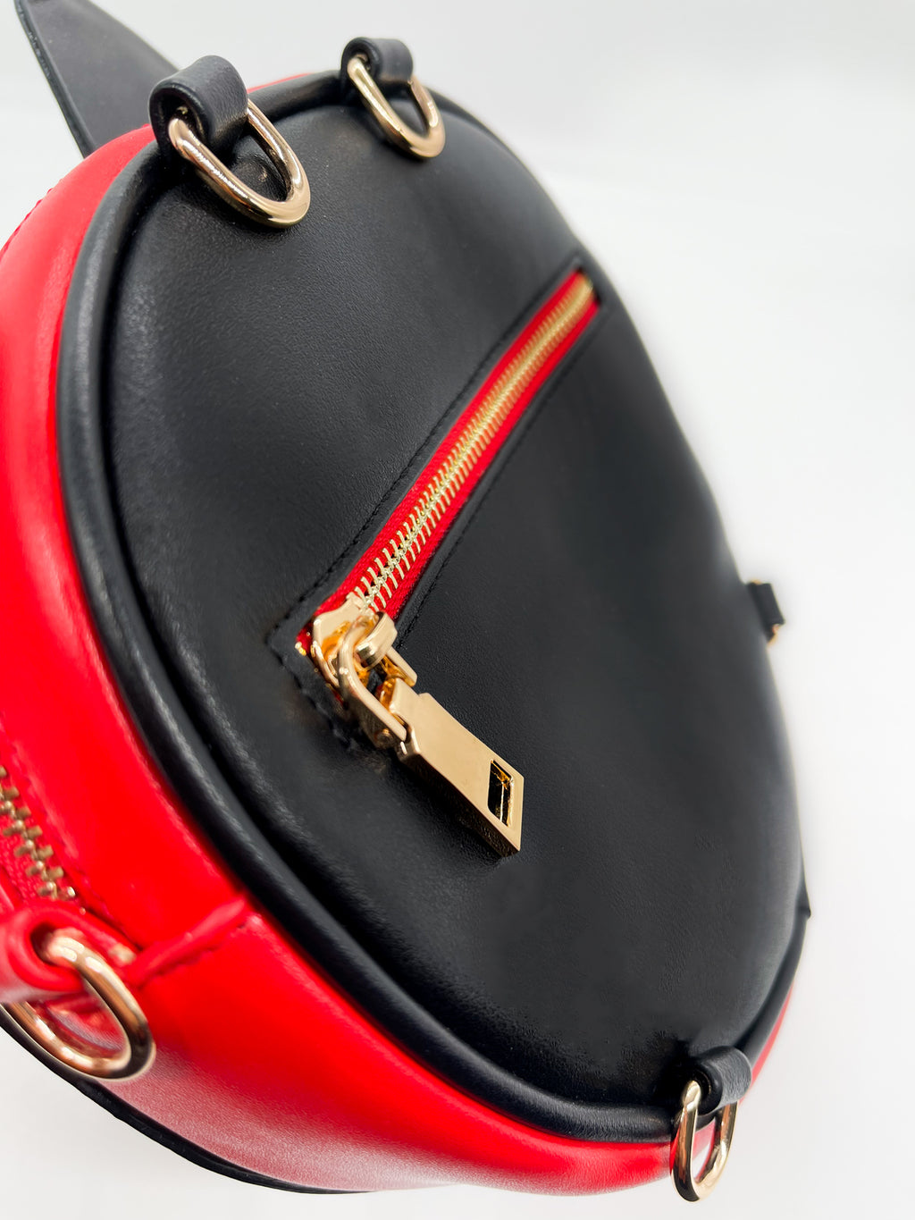 Kitsune Convertible Bag : Black
