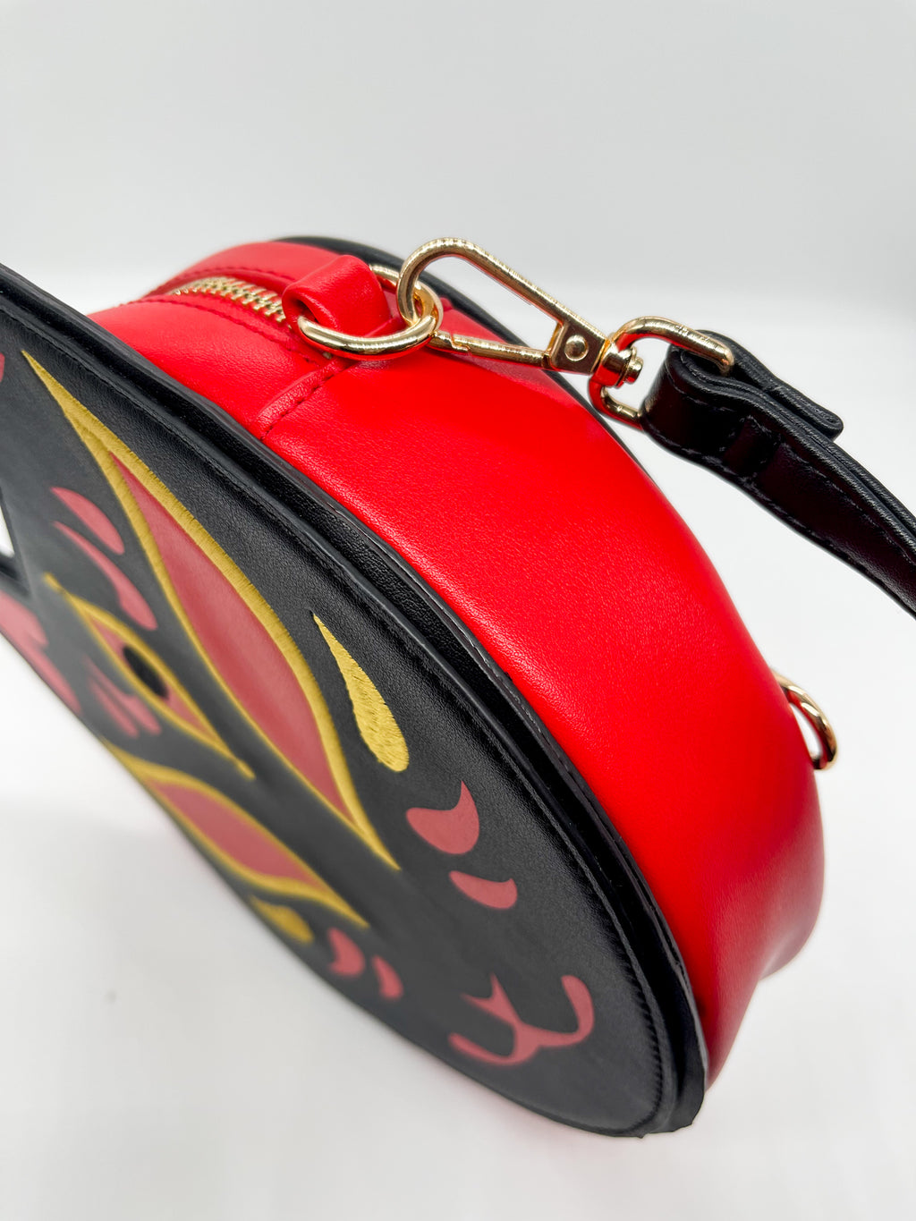 Kitsune Convertible Bag : Black