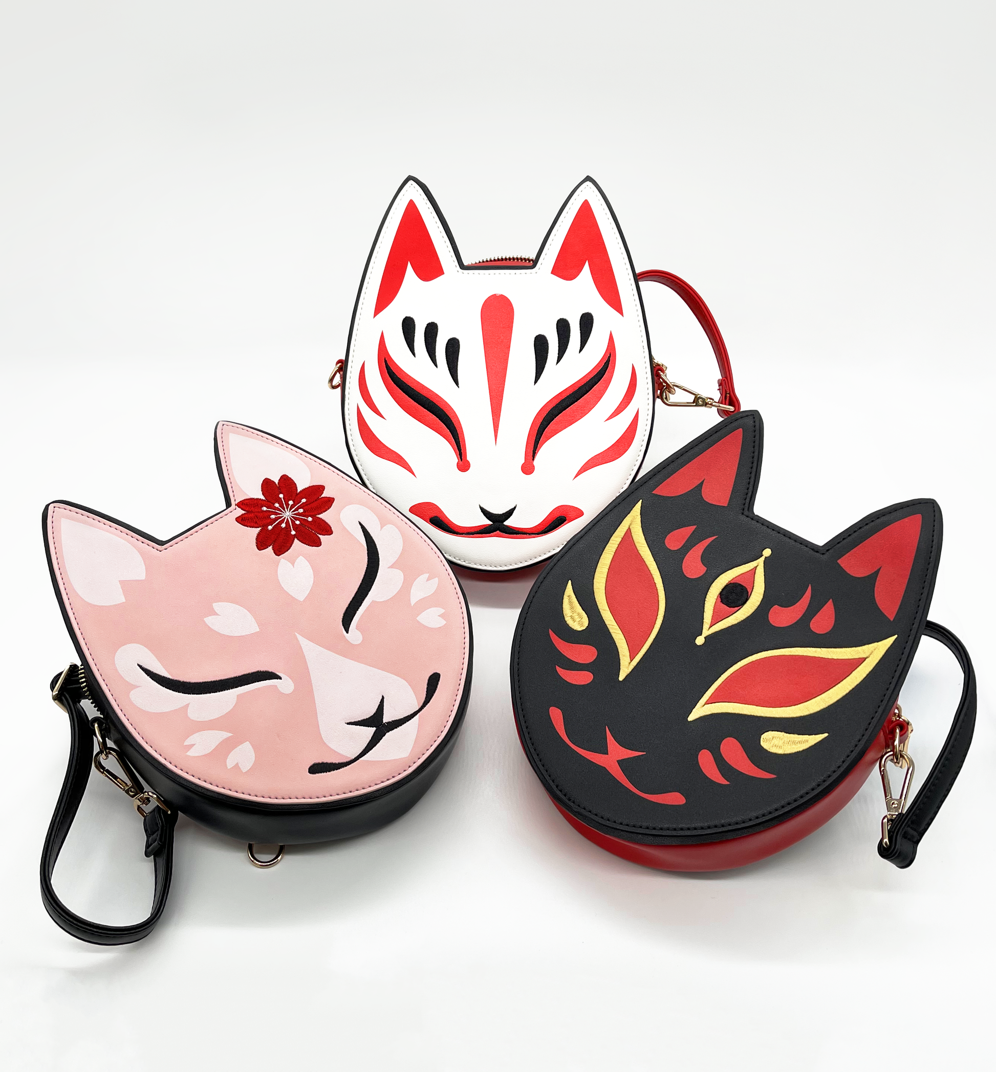 Kitsune Convertible Bag : Black